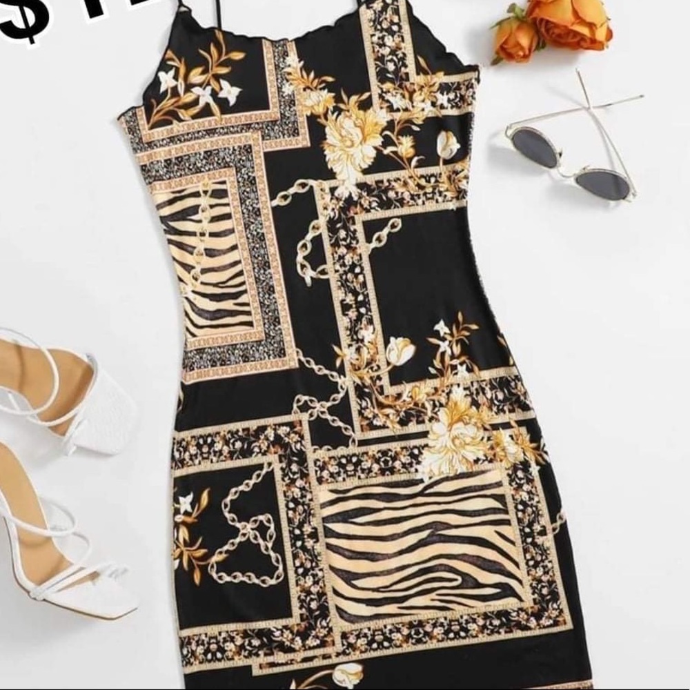 Women dress